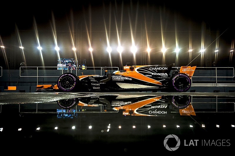 Alonso: Sepang bizim için daha zorlu geçecek