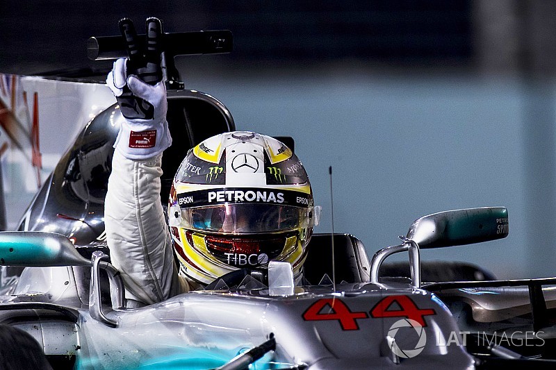 Grosjean sparks Hamilton seatbelt debate