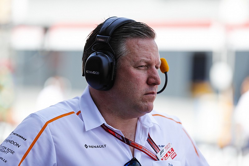 Zak Brown a Hamiltonhoz hasonló tehetségek nyomában
