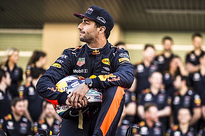 Ricciardo admite que há "muito em jogo" no próximo contrato