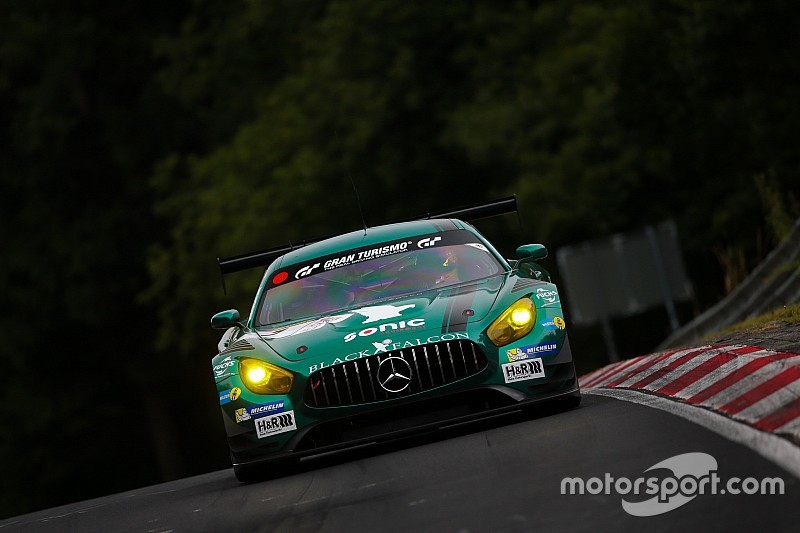 VLN: Manuel Metzger holt die Pole-Position für Black Falcon