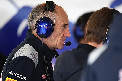Toro Rosso: precisávamos dizer algo após críticas da Renault