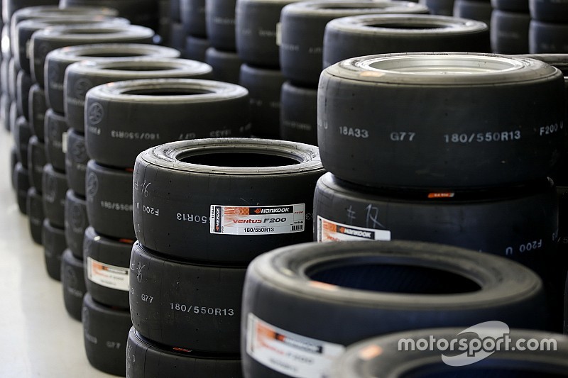Hankook, F1 lastiklerini geliştirmeye başladı, Williams aracıyla test yapıyor