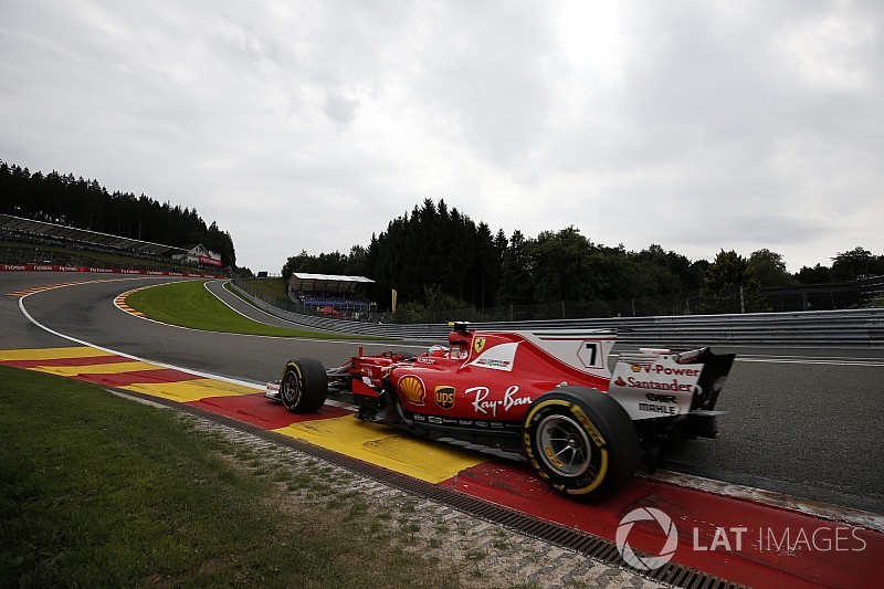 Raikkonen lidera e Ferrari derrota Mercedes no TL3 em Spa