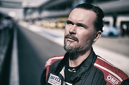 Thompson joins WTCR grid with Munnich Honda