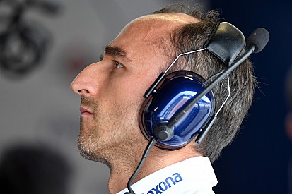 Kubica, Williams'la piste çıkma ihtimalini kabul ediyor fakat temkinli