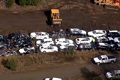 Vídeo: Más de un centenar de BMW destruidos en un accidente de tren