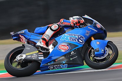 Argentina Moto2: Pasini holds off rivals to win