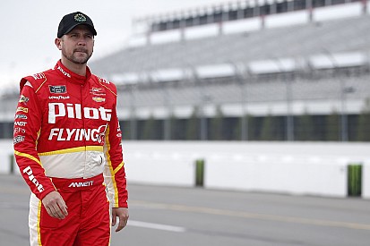 Michael Annett will return to JRM's Xfinity Series team next season
