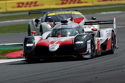 WEC у Сільверстоуні: Toyota очолила першу практику
