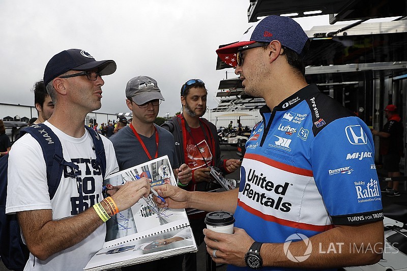 Rahal says IndyCar fans deserve raceday warm-up sessions