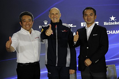 Вільньов про союз Honda — Toro Rosso: І чим воно їм допоможе?