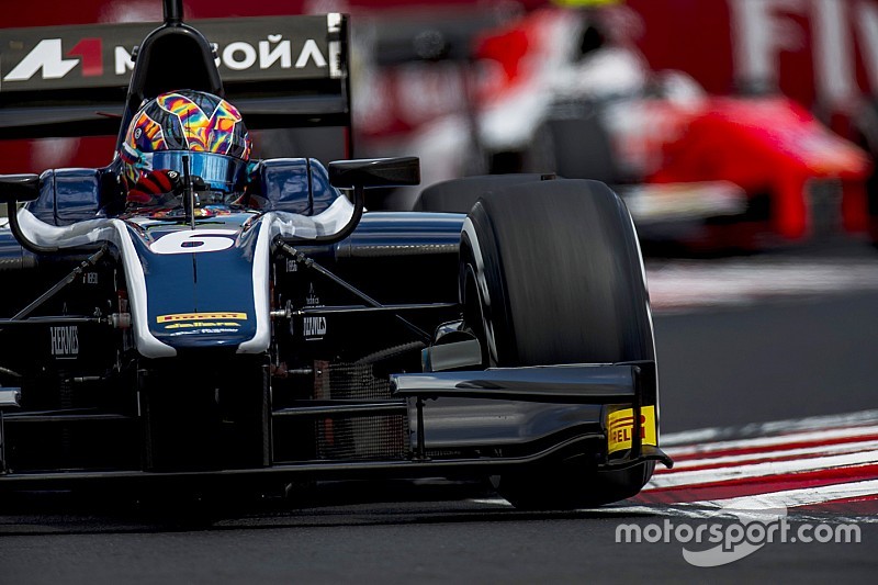 Kualifikasi F2 Abu Dhabi: Markelov pole, Gelael P17