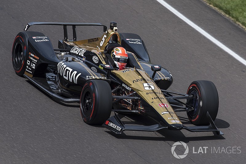 Indy 500: Castroneves ilk sırada, Hinchcliffe elendi