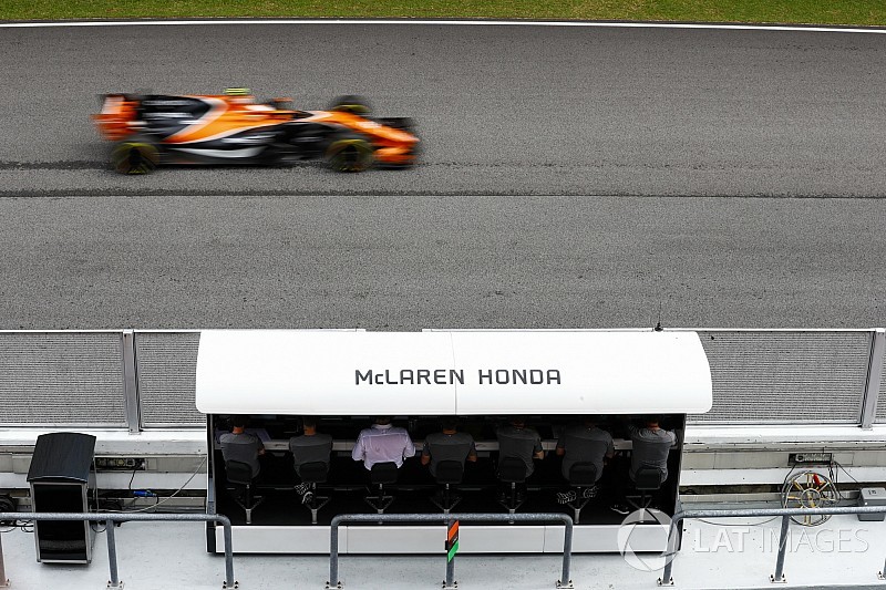 A McLaren büszke Vandoorne és a saját teljesítményére