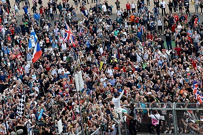 Britanya GP'sini 344 bin biletli seyirci izlemiş