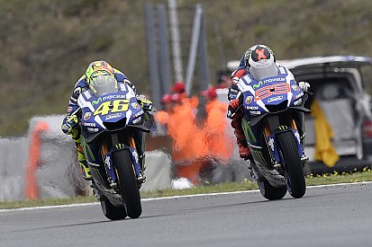 Lorenzo tetap anggap aksi overtaking Rossi agresif
