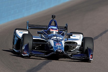 Sato lidera la tercera sesión de prácticas en Phoenix