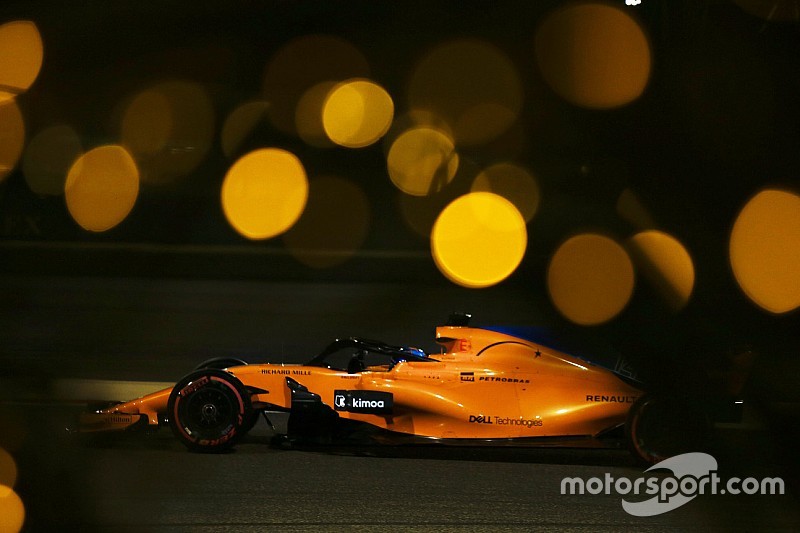 Alonso: Seperti 2017, McLaren masih lemah di Bahrain