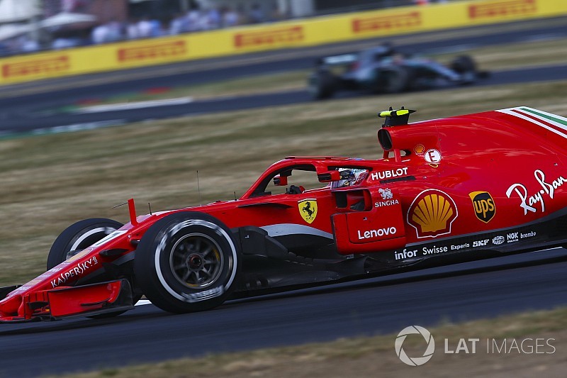Rosberg cree que Raikkonen metió la pata en el choque con Hamilton