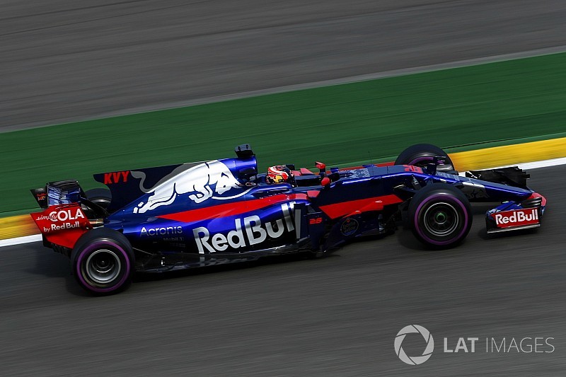 Para Kvyat, desenvolvimento da Toro Rosso está muito lento