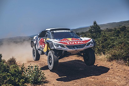 Lavigne: "El retiro de Peugeot del Dakar es normal"
