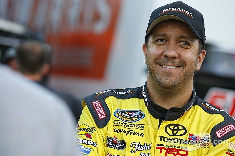Matt Crafton to make USAC Midget debut this month