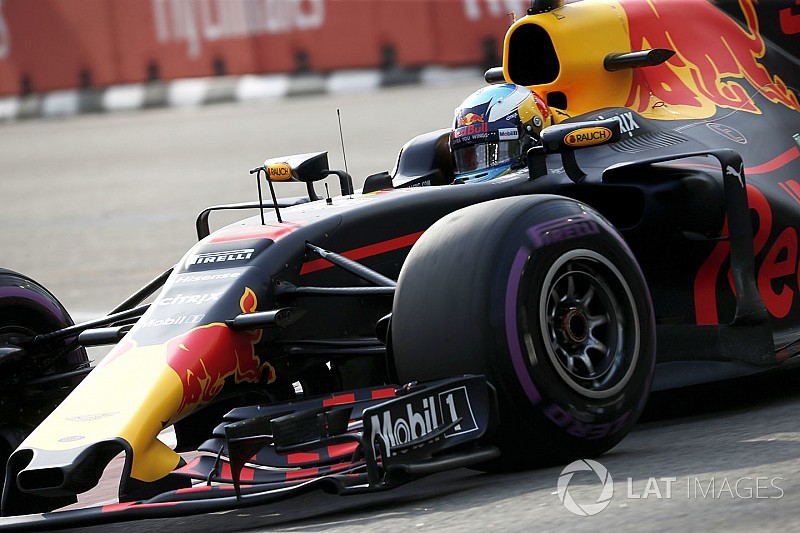 シンガポールGP:リカルド、FP1でいきなりのレコードタイムをマーク