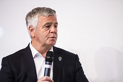 В BRDC сменился президент: вместо Уорвика выбрали 84-летнего раллиста