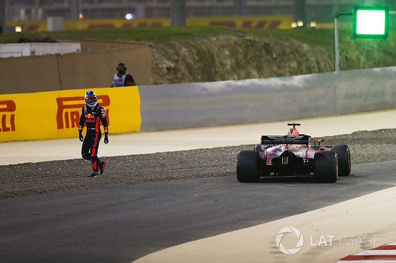 Red Bull exige motor mais