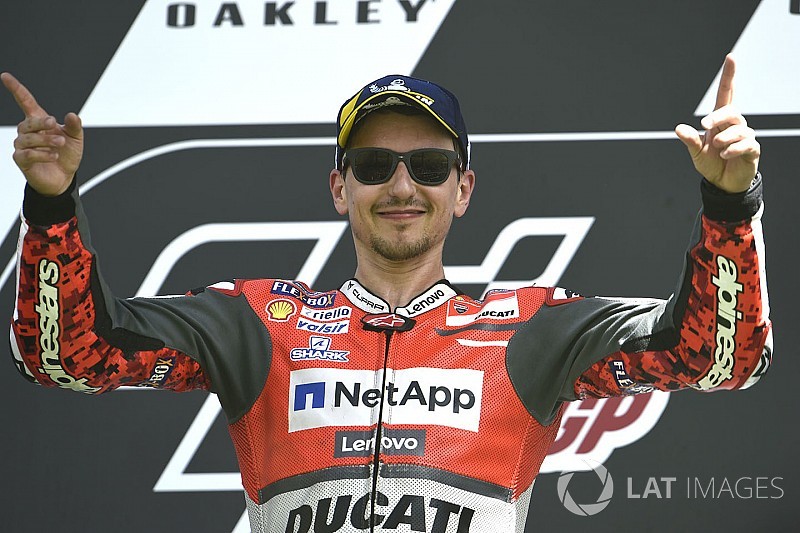Lorenzo and Honda agree two-year deal