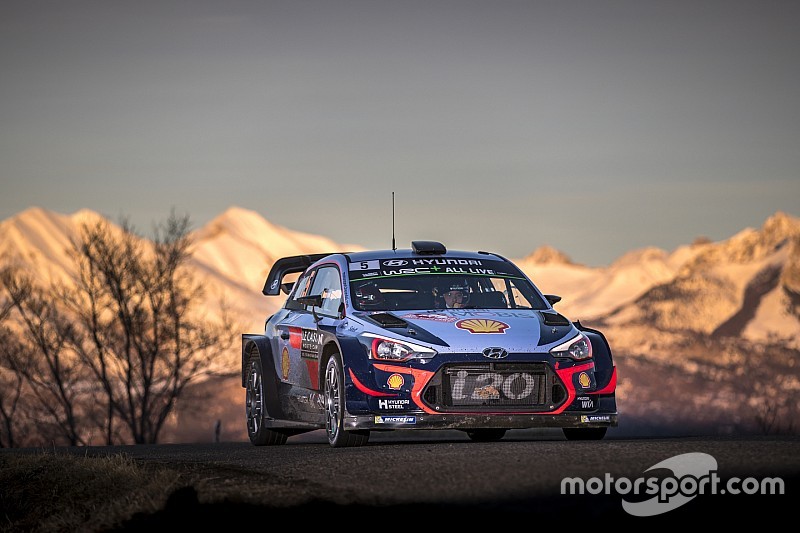 Monte Carlo WRC: Neuville tops first shakedown of 2018