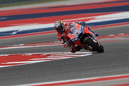 Dovizioso: "Non c'è differenza di prestazioni tra le tre mescole"
