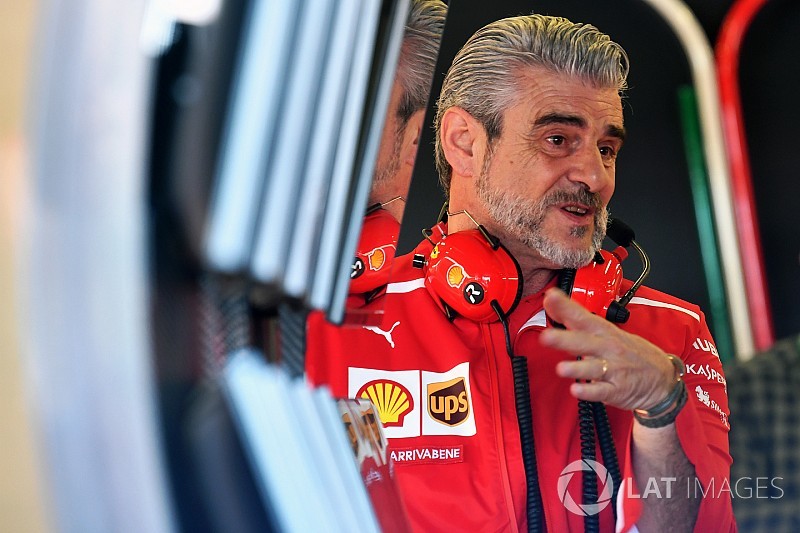 Ferrari sur Mekies :