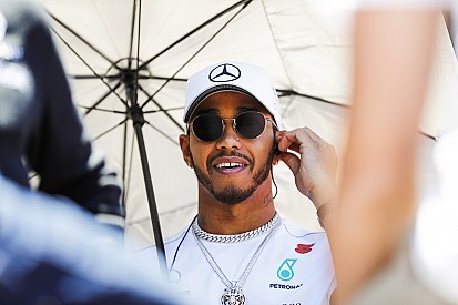 Fittipaldi: "Hamilton egy igazi sztár lett volna az én érámban"