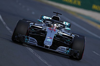 Hamilton: "Izgalmas", hogy a riválisok utolérik a Mercedest