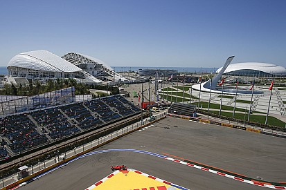 La FIA se asegura de que los pilotos no saquen ventaja de la curva 2 de Sochi