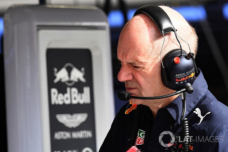 Renault descarta haber intentado seducir a Newey