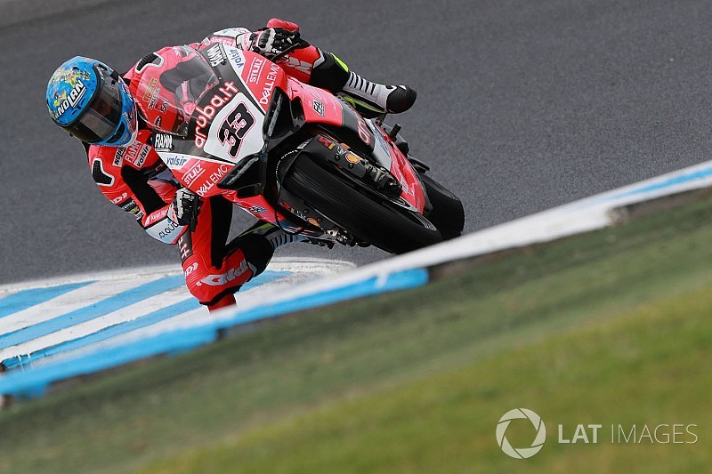 Phillip Island SBK: Ducati Kawasaki'yi ezdi, Toprak puanla başladı!