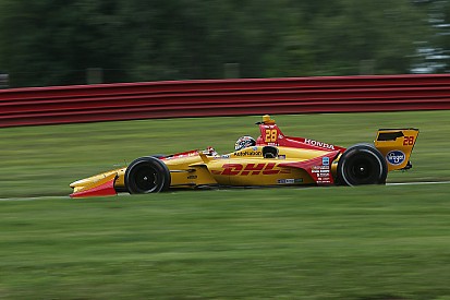 Mid-Ohio IndyCar: Hunter-Reay leads Power in FP2