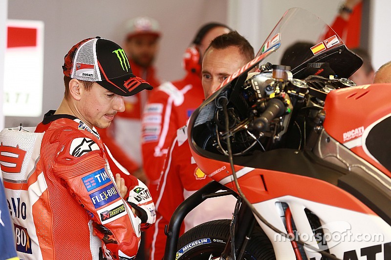 Ducati: Ми повернемося на подіум найближчим часом