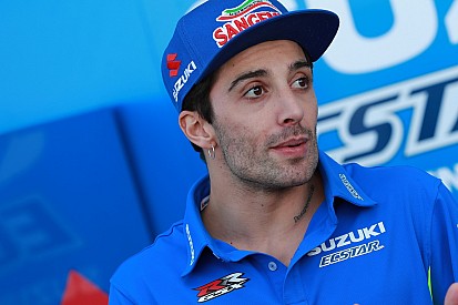 Iannone é o mais rápido do dia em Austin; Márquez cai