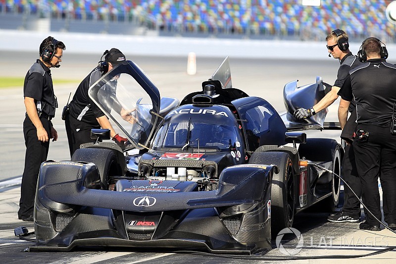 Montoya: Alonso, Daytona 24 Saat'i kazanabilir
