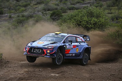 WRC Arjantin: Mikkelsen, Tanak'ın önünde lider!