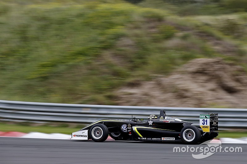 Lando Norris domina Gara 1 a Zandvoort