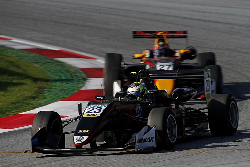 Écarté de la FIA F3, Motopark dénonce une décision