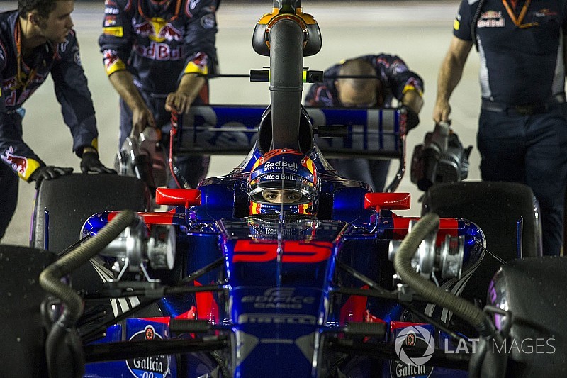 Nem tudta meggátolni a Red Bull Sainz Renault-hoz igazolását