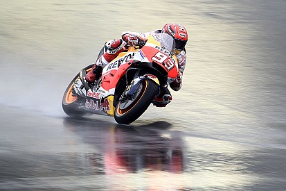 Márquez: “El favorito es Lorenzo por ritmo y porque no se juega nada”