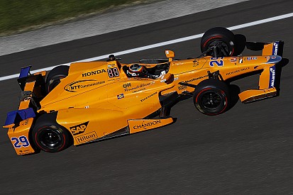 Алонсо пожертвует квалификацией ради гоночного темпа в Indy 500