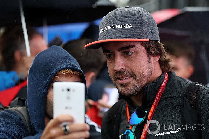 Az FIA elmagyarázta, Alonso miért szoríthatta ki Palmert